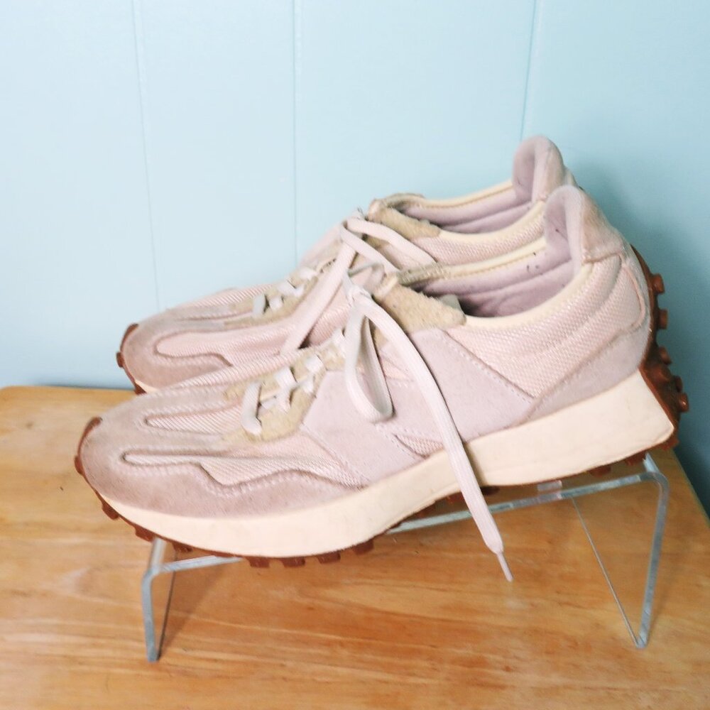 New Balance 327 Sneakers Men's Shoes Size 7 1/2 M